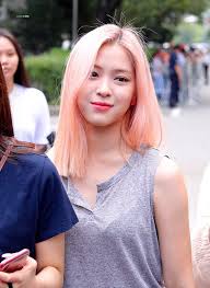 Ryujin itzy shin ryujin aqua blue hair color. The Official Itzy ìžˆì§€ Shin Ryujin Thread Page 25 Hallyu
