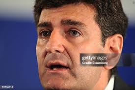 726 Credito Stock Photos, High-Res Pictures, and Images