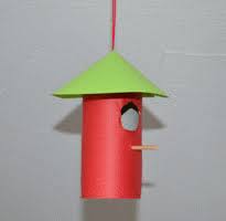 Vogelhaus Aus Einer Papprolle Basteln Kinder Basteln Papier Vogelhaus Basteln