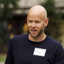 Daniel ek is a sweden based musician and software programmer. Tjoazxxoxhuedm