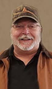 Dan Waugh's Instagram, Twitter & Facebook