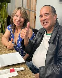 Cumpliendo un nuevo año de vida! Ayer estuve celebrando mi cumpleaños y me  estoy tomando una margarita cuando la persona al lado me comenta que “una  margarita es como si te comieras