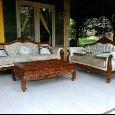 Kursi tamu mewah desain model terbaru gaya eropa classic dan kursi meja makan mewah untuk furniture rumah mewah bernuansa royal klasik ala kursi tamu mewah. Jual Produk Meja Kursi Tamu Furniture Termurah Dan Terlengkap Juni 2021 Bukalapak