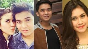 Pingsannya billy syahputra di pernikahan syahnaz dan jeje ini akhirnya dibahas di program televisi raffi billy and friends. Billy Syahputra Dan Syahnaz Sadiqah Bertemu Lagi Akankah Clbk Tribun Pekanbaru
