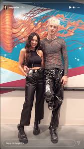 June 20, 2021 by karenna meredith. Megan Fox Wore A Bra Top On Her Date With Machine Gun Kelly Instyle