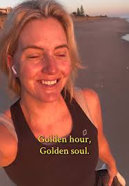 Kat Roberts (@katroberts_emtota)