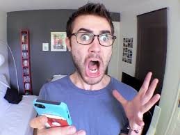 lea costa † (@LeaServio)