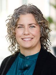 Lindsey Ott's Instagram, Twitter & Facebook