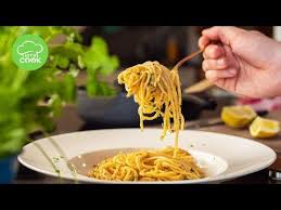 Die Ultimative Knoblauch Pasta In 15min Youtube Knoblauch Pasta Lebensmittel Essen Rezepte