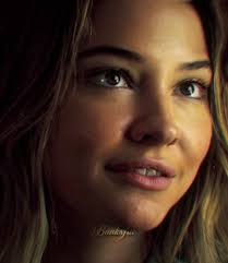 Sarah Cameron Jean Shorts Bedroom Scene