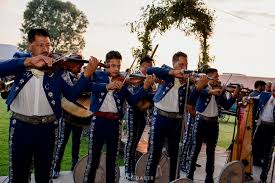Para ayudarlos a convertirse en consulta nuestro centro de ayuda. Musica En Vivo Durante El Banquete De Boda Pipe Gaber Photography