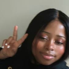 Kayla Eubanks (@UziSuzy)