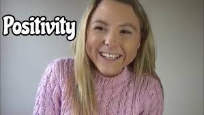 Kara Winkler's Instagram, Twitter & Facebook