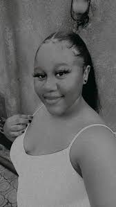 Hello you guys I'm here to share my gift with you guys. If anyone wants to  book with me please don't hesitate to hmu. I'm located in McLain Ms just a  lil