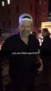 K On Twitter My Friend Got A Video Of Me Touching His Hand Oh And The Backwards Hat Killed Me Blake Shelton His Hands Backwards Hat