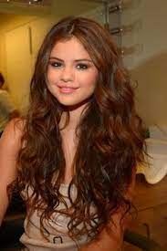 Selena gomez medium wavy hair: Selena Gomez Natural Hair Pesquisa Google Selena Gomez Hair Selena Gomez Curly Hair Hair Styles