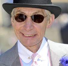 He was born in kingsbury, uk, on this day in 1941.since joining the group in 1962, charlie has been in the. 70 Geburtstag Charlie Watts Das Bett Auf Dem Die Stones Liegen Welt