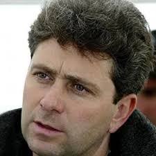 Eric Bernard's Instagram, Twitter & Facebook