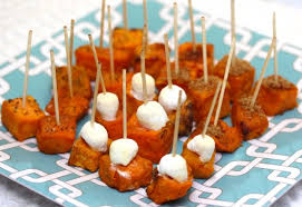 Generally, this holiday comes with one or several big dinners as well as many extend the festivities of the holiday to their snacks with these amazing recipes and ideas. Healthy Thanksgiving Snacks And Appetizers Savvymom