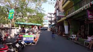 It became apparent that two other hotels h boutique and 247 hotel are under the same management and so also share staff between the three hotels. Pattaya Soi Honey Inn Daytime Youtube