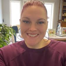 Holly Wylie's Instagram, Twitter & Facebook