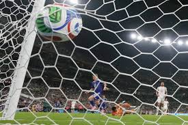 offside rule in soccer Picture