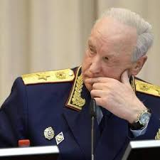 «казанский стрелок» тщательно готовил нападение ильназ галявиев , в мае устроивший стрельбу в казанской гимназии №175, тщательно спланировал преступление. Poyavilis Podrobnosti Soveshaniya S Bastrykinym Pered Gospitalizaciej Sledovatelya Sledstvie I Sud Silovye Struktury Lenta Ru