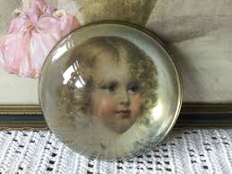 A Very Pretty Vintage Paper Weight