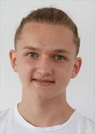 Lukas Becker's Instagram, Twitter & Facebook