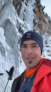 Dani Arnold heute am Eisklettern