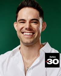 Luke Visser's Instagram, Twitter & Facebook