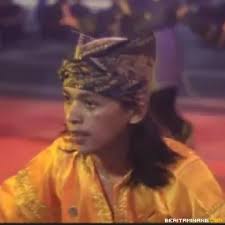 Gaya Penulisan Unik Novelis Australia Josephine Rowe