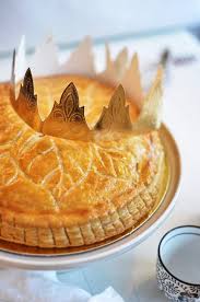 Traditional French Galette Des Rois Recipe En 2020 Recettes De Cuisine Galette Des Rois Recette Originale Galette Des Rois Histoire