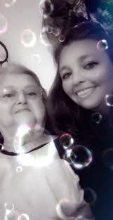 Gloria Key's Instagram, Twitter & Facebook