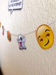 Diy Emoji Garland Emoji Party Decorations Emoji Party Emoji Decorations