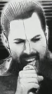 Qué tremenda sorpresa! Me encontré con Brian May en el show de ABBA Voyage  en Londres. Teníamos mucho de qué ponernos al día. Brian es brillante en  muchos niveles y un verdadero