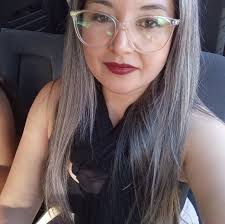 Yo en la despensa esperando que todos se vayan para poder pedir fiado