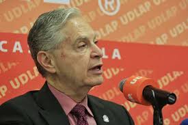 Mantente informado de méxico y el mundo, sigue nuestros podcasts en itunes, spotify y google podcasts. Noticias De Luis Ernesto Derbez En Milenio