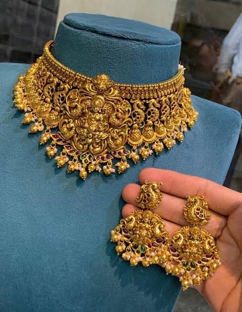 Traditional Indian Bridal Gold Ornaments, AI generated