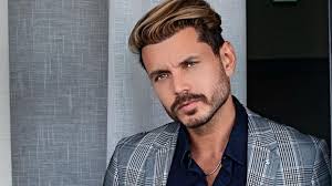 Franklin David's Instagram, Twitter & Facebook