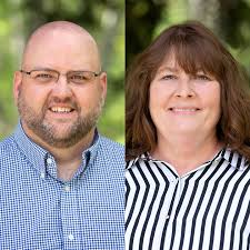 Lanny Inabnit and Jody Lester recognized for their work in respiratory care 