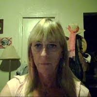 Cassandra Crockett's Instagram, Twitter & Facebook