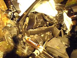 Rescue squad arrives with the jaws of life to pry them from the wreckage, the metal and plastic groan and screech as the dashboard starts to pull away when the whumpee screams. Jaws Of Life Definition Und Synonyme Von Jaws Of Life Im Worterbuch Englisch