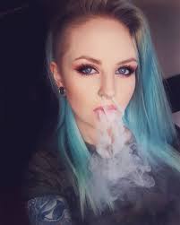 Jess Masters's Instagram, Twitter & Facebook