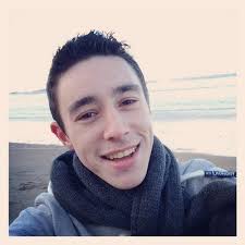 Catherine Carlin (@Catherinelvs1D)