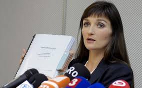 NOVÝM VEĽVYSLANCOM V LONDÝNE BUDE BRAT MINISTRA SPRAVODLIVOSTI PETER SUSKO  Rezort zahraničia vybral za šéfku Slovenského inštitútu v Londýne Soňu  Pőtheovú, ktorá robila PR Marianovi Kočnerovi.  https://www.postoj.sk/171440/novym-velvyslancom-v-londyne ...