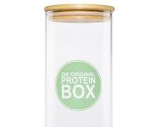 protein powder in its original containerの画像