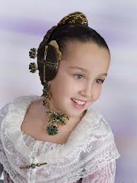 Caras conocidas entre las candidatas a Cortes de Honor y Falleras Mayores  de València 2020