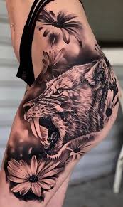 Tatuagem Feminina No Quadril 2020 Hufttatowierungen Fur Frauen Tatowierungen Hufttatowierungen