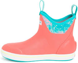 These ankle deck boots have been crafted specifically for sport and recreational fisherman. Buy Xtratuf Women S 6 In Ankle Deck Boot Coral Coho 5 Online In Vietnam B08mwxp7km